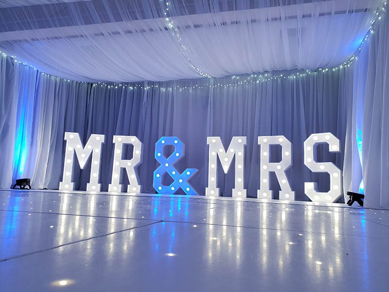 Mr & Mrs Letter Hire